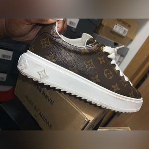 Authentic Louis Vuitton Sneakers